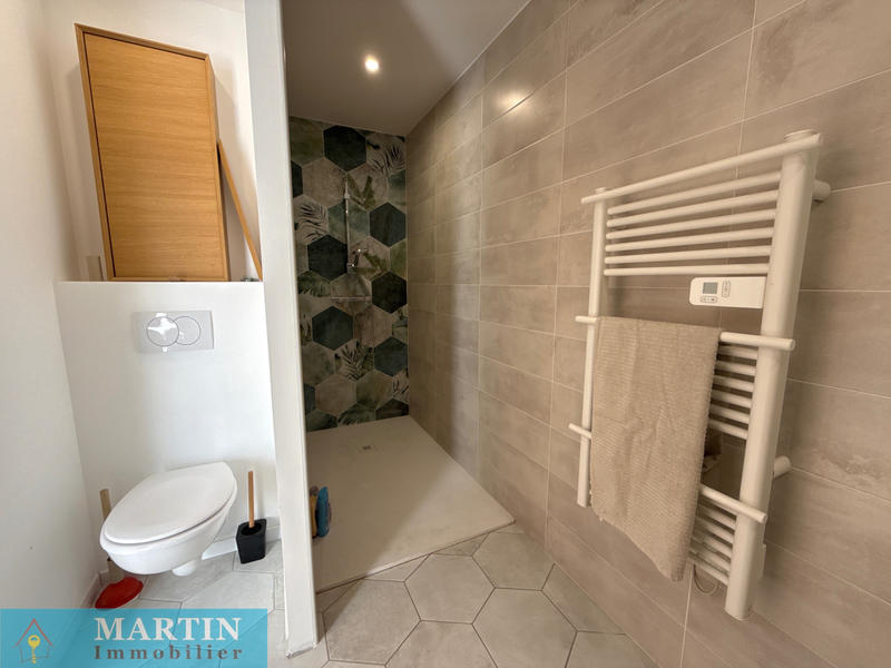 Maison - 185 m² - 6 pièces