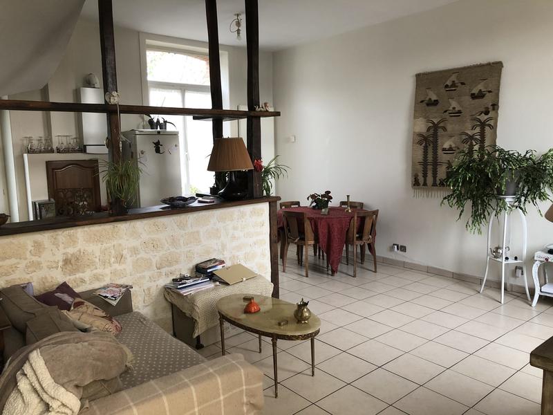 Appartement - 80 m² - 4 pièces