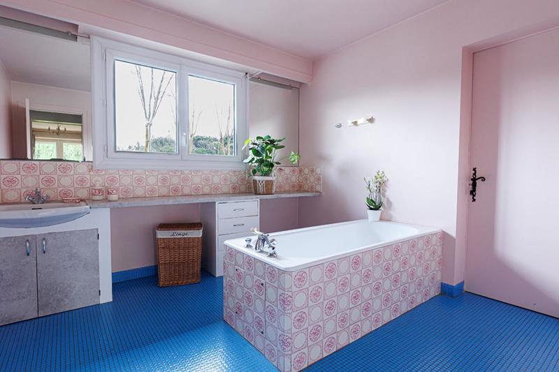 Maison - 341 m² - 12 pièces