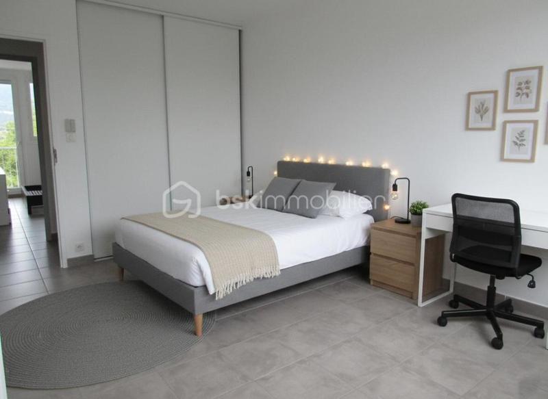 Appartement - 72 m² - 4 pièces