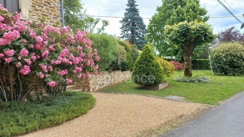 Maison - 151 m² - 6 pièces