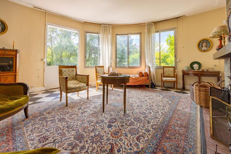 Maison d'architecte - 210 m² - 8 pièces