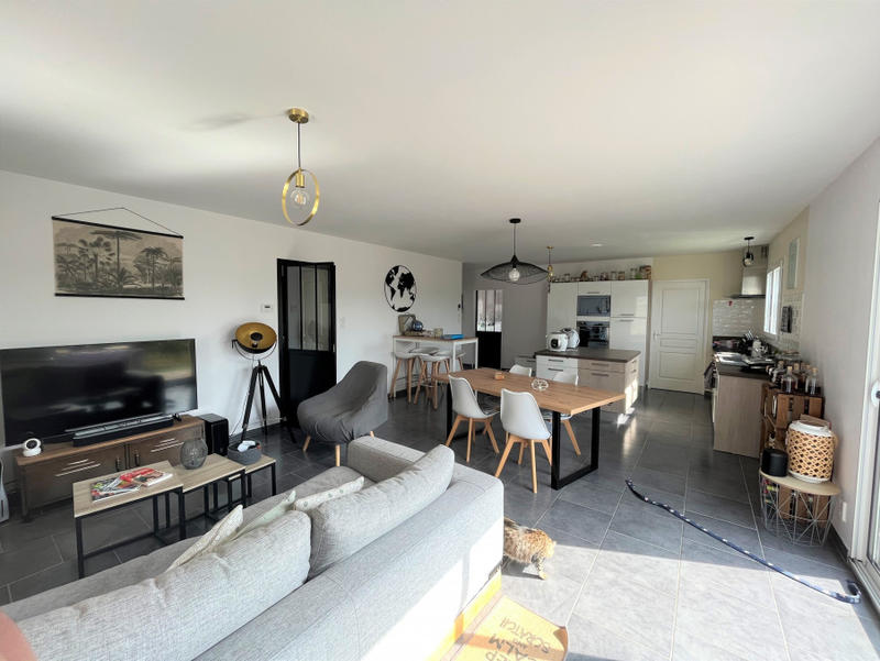 Maison - 105 m² - 5 pièces