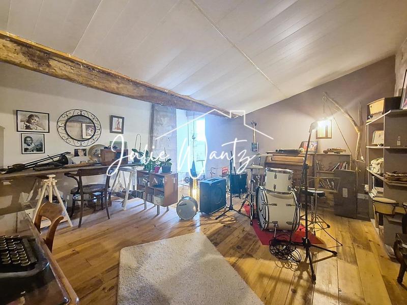 Maison - 130 m² - 4 pièces