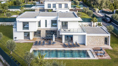 Villa - 265 m² - 7 pièces