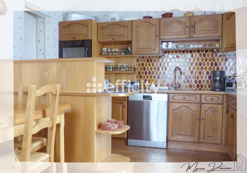 Maison - 200 m² - 6 pièces