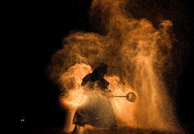 Les étincelles du Festival de la Sainte Barbe - Dharma