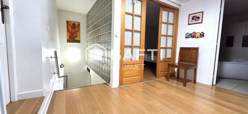 Appartement - 130 m² - 7 pièces