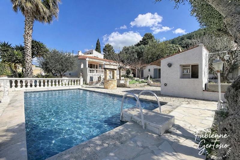 Maison - 146 m² - 6 pièces