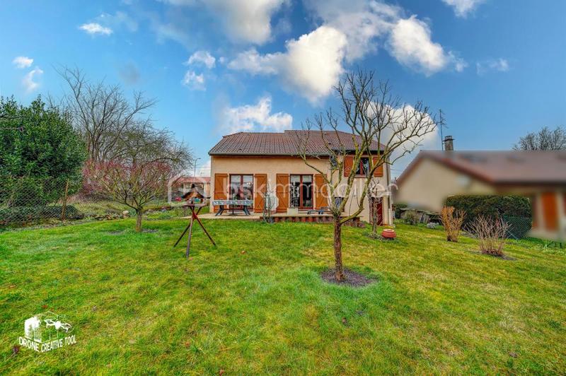 Maison traditionnelle - 118 m² - 5 pièces