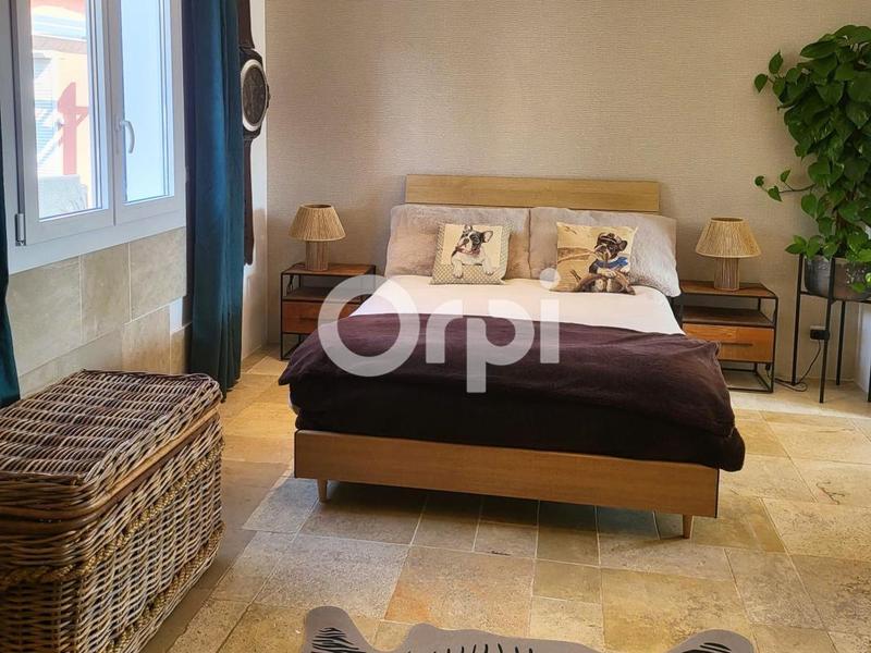 Villa - 204 m² - 5 pièces