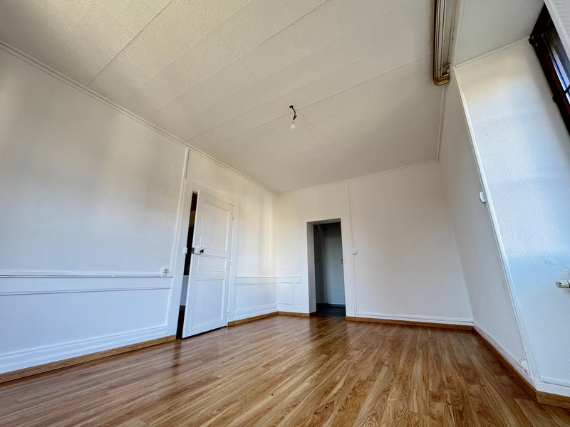 Appartement - 106 m² - 4 pièces