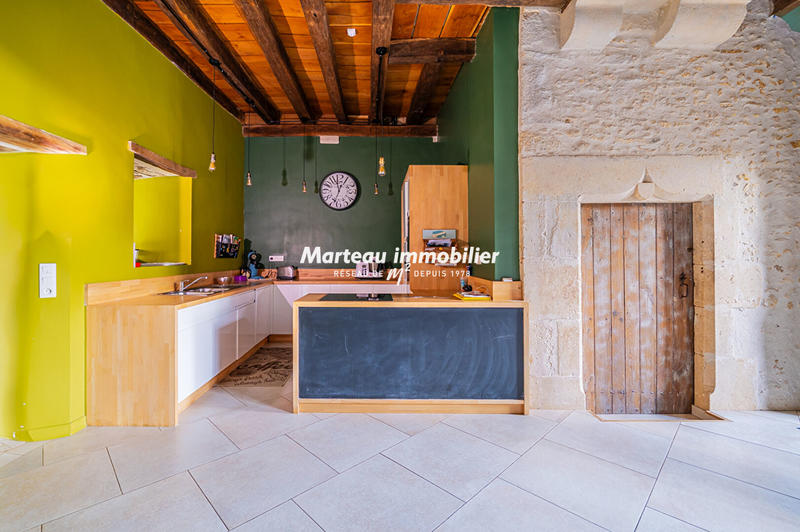 Maison - 180 m² - 6 pièces