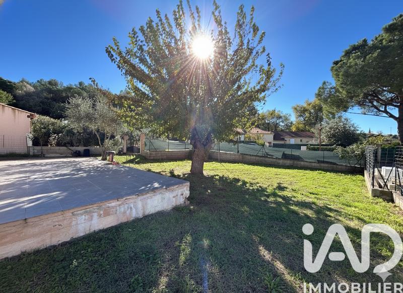 Maison - 99 m² - 5 pièces