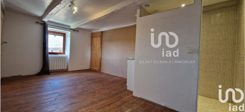 Maison - 233 m² - 8 pièces