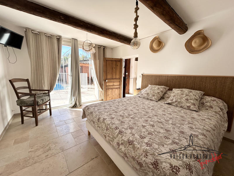 Villa - 140 m² - 5 pièces