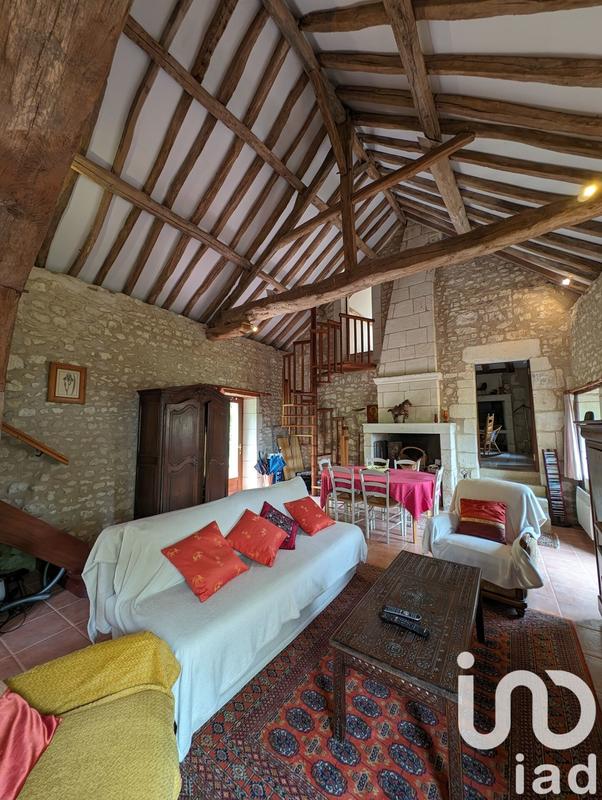 Maison - 300 m² - 10 pièces