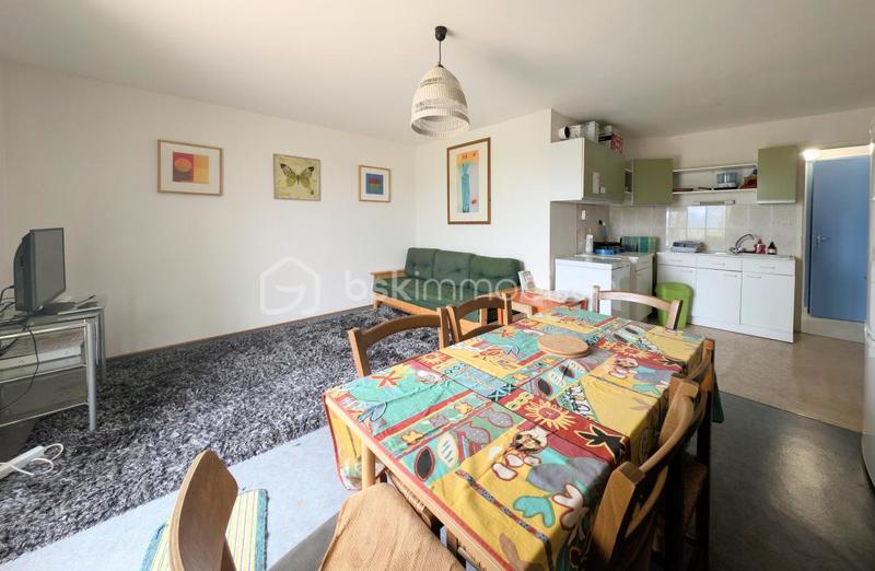 Propriété - 257 m² - 11 pièces