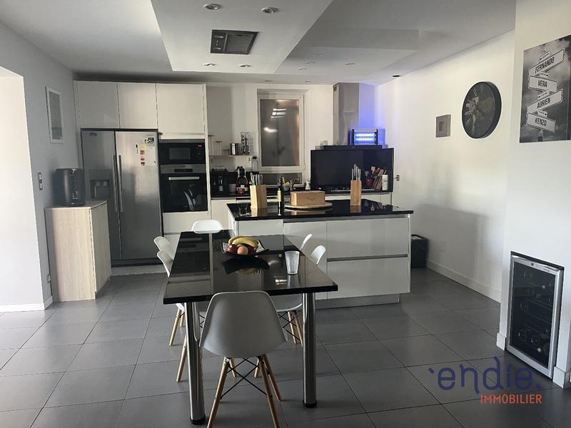 Maison - 118 m² - 3 pièces