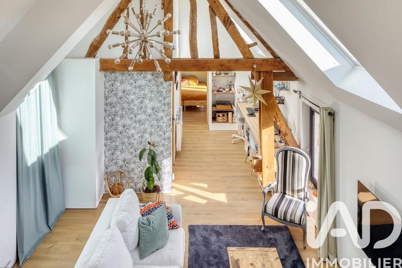 Maison - 207 m² - 7 pièces