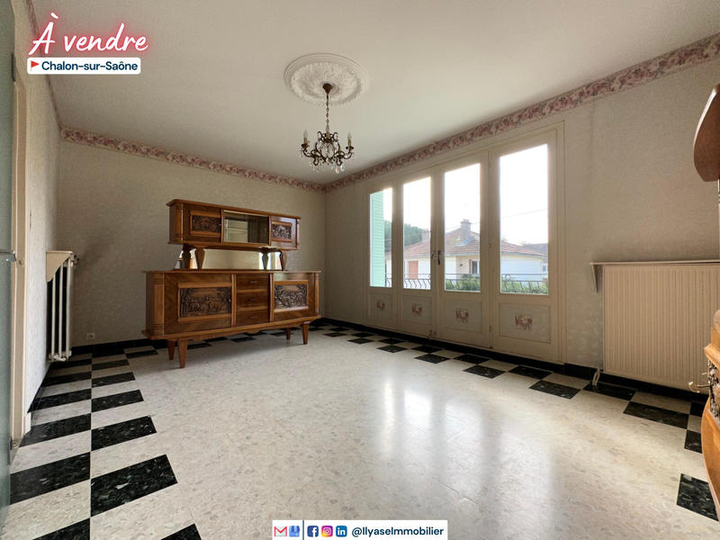 Maison - 147 m² - 6 pièces