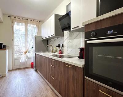 Appartement - 88 m² - 2 pièces