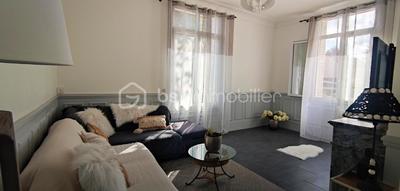 Demeure - 146 m² - 7 pièces