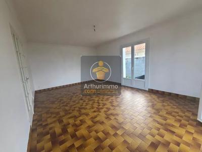 Maison - 83 m² - 5 pièces