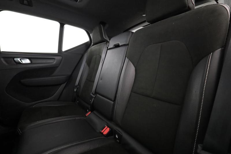 Volvo Xc40 2.0 D3 AdBlue R-Design Geartronic 8 150 ch