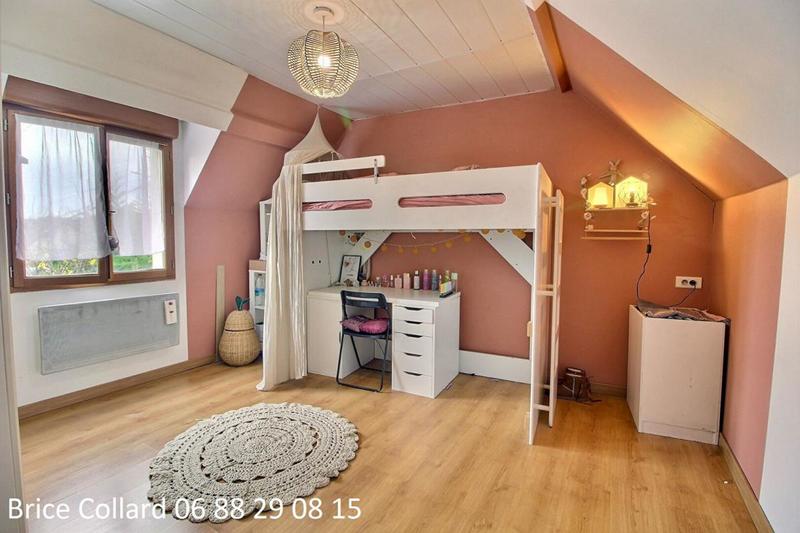 Maison - 135 m² - 7 pièces