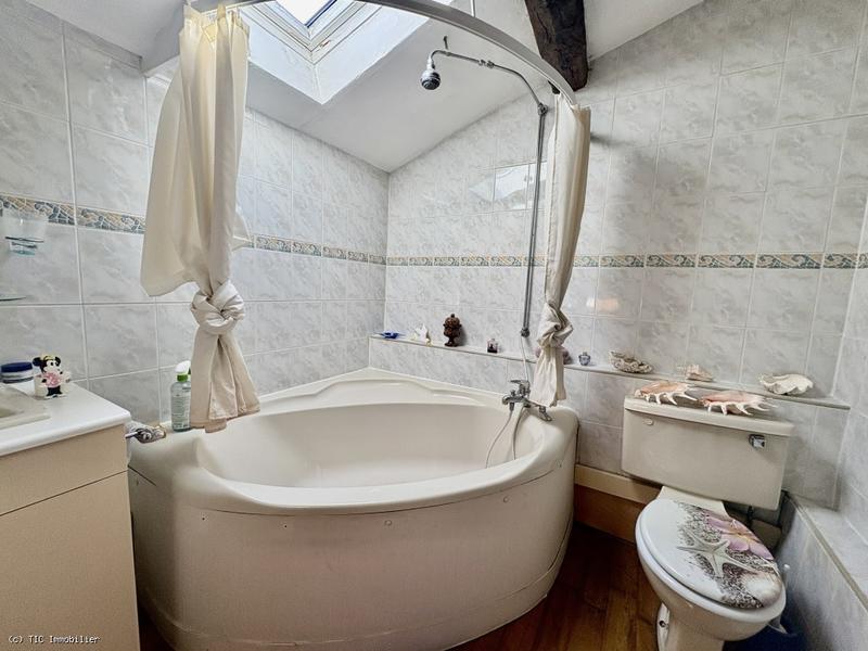 Maison en pierre - 148 m² - 5 pièces