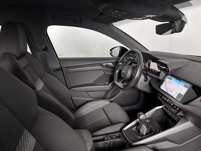Audi A3 Berline 30 Tdi 116ch s-Line Ja17p Virtual Cockpit Sieges Sport Chauff Carplay Regul 116 Ch