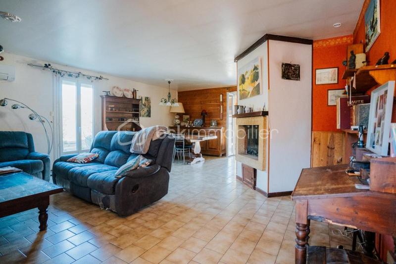 Maison traditionnelle - 90 m² - 4 pièces