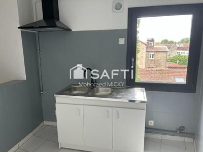 Appartement - 92 m² - 5 pièces