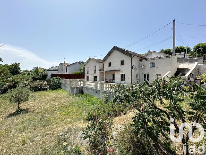 Maison - 170 m² - 8 pièces