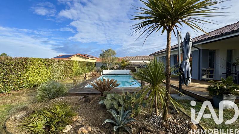 Maison - 91 m² - 4 pièces