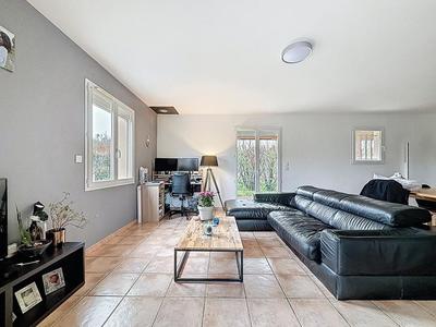 Maison - 106 m² - 5 pièces