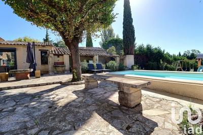 Maison - 203 m² - 7 pièces