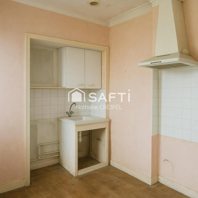 Maison - 240 m² - 11 pièces