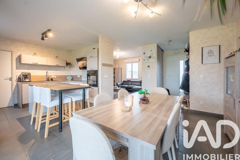 Maison - 85 m² - 5 pièces