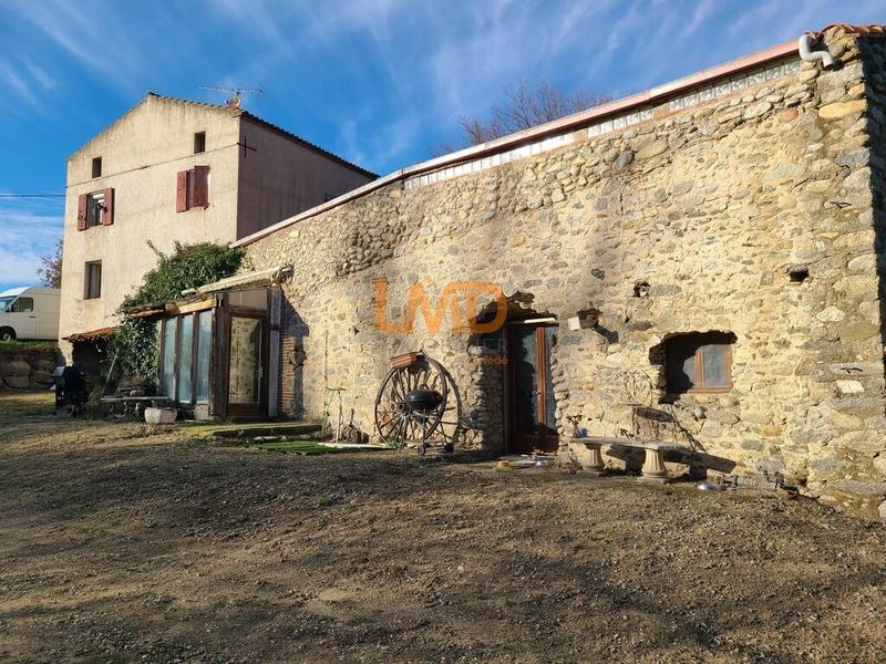 Mas - 350 m² - 6 pièces