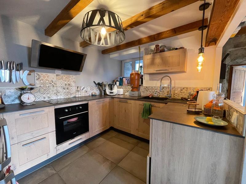 Maison - 147 m² - 5 pièces