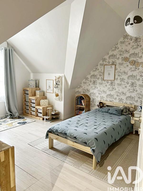 Maison - 172 m² - 7 pièces