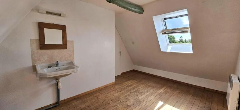 Maison de village - 112 m² - 10 pièces