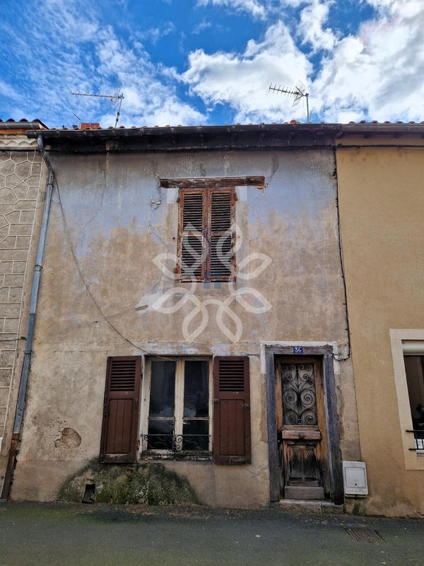 Maison - 80 m² - 5 pièces