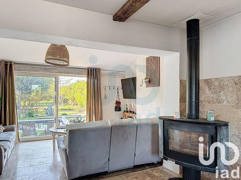 Maison - 250 m² - 10 pièces