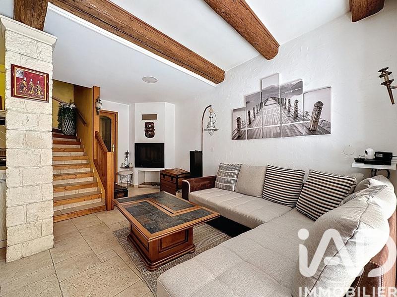 Maison de village - 125 m² - 3 pièces