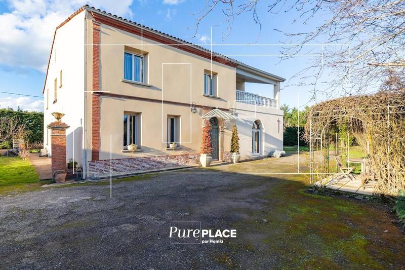 Demeure - 390 m² - 7 pièces