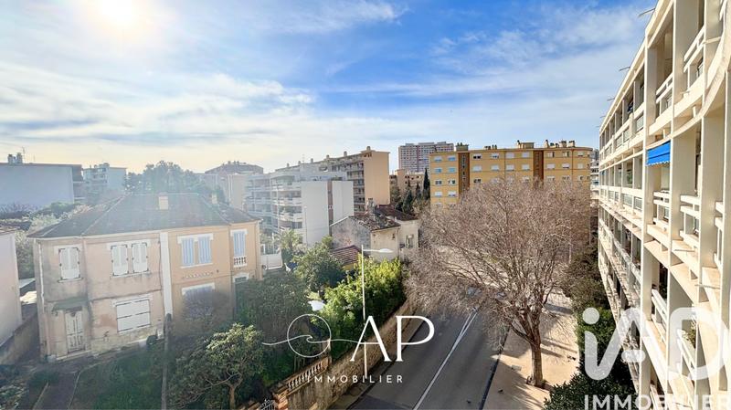 Appartement - 53 m² - 3 pièces