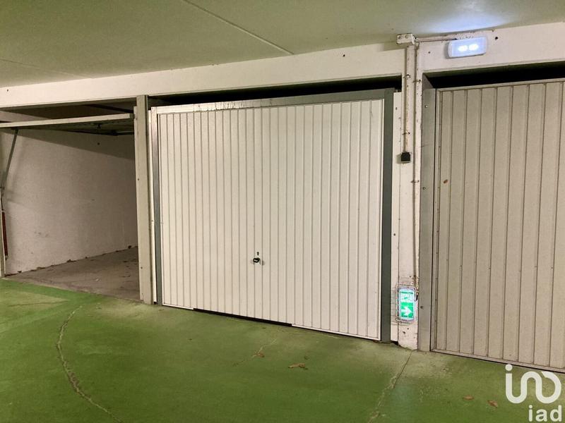 Parking - 13 m²